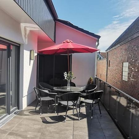 Ferienwohnung City Esens Bagian luar foto