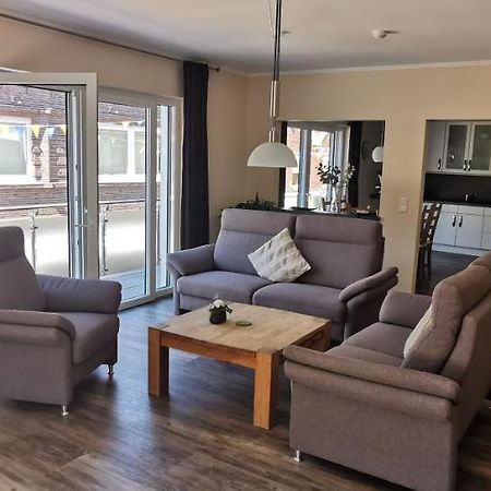 Ferienwohnung City Esens Bagian luar foto