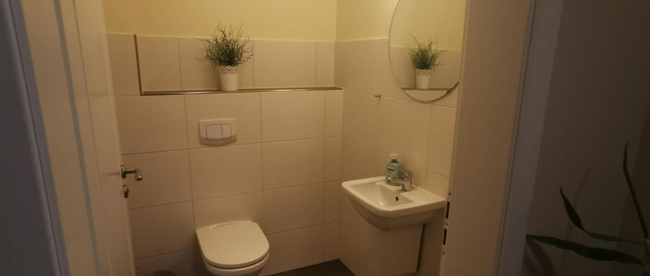 Ferienwohnung City Esens Bagian luar foto